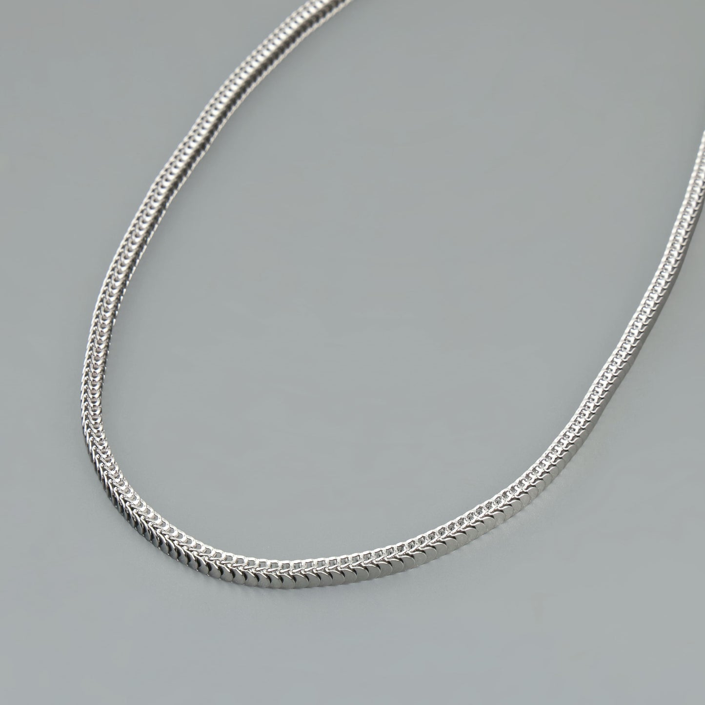 Strong Hold Neck Chain