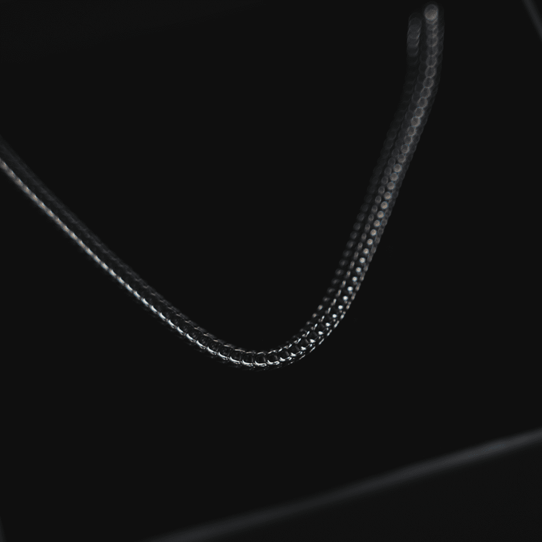 Strong Hold Neck Chain