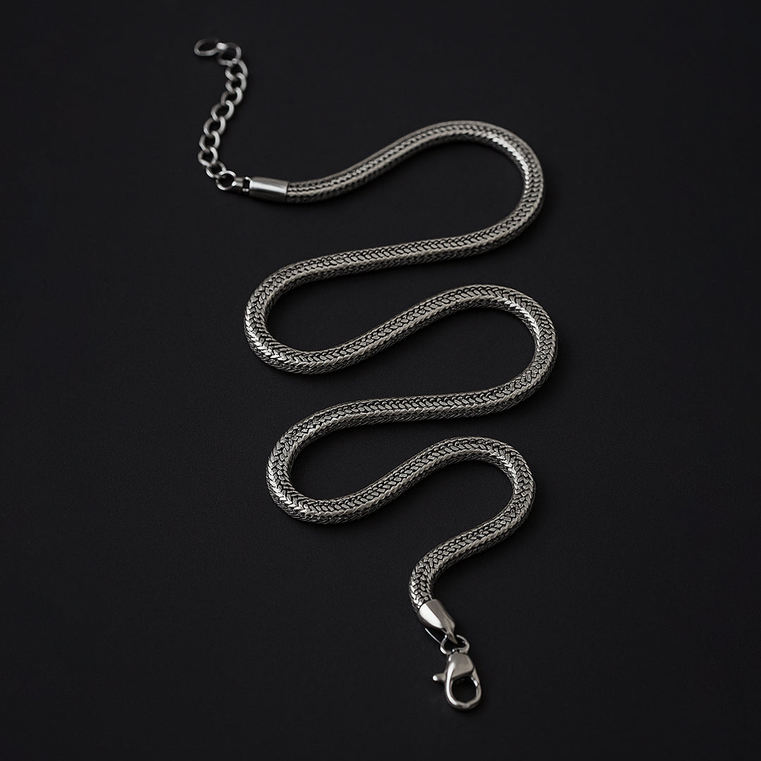 Strong Hold Neck Chain