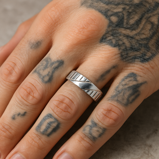 Axis Split 925 Silver Ring