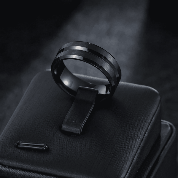 Black Titanium Noir Ring