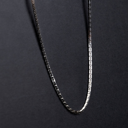 Square Boston Neck Chain